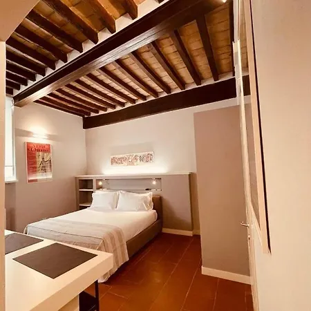 Pensjonat Palazzo Borgocolonne - Manu Maison 4*